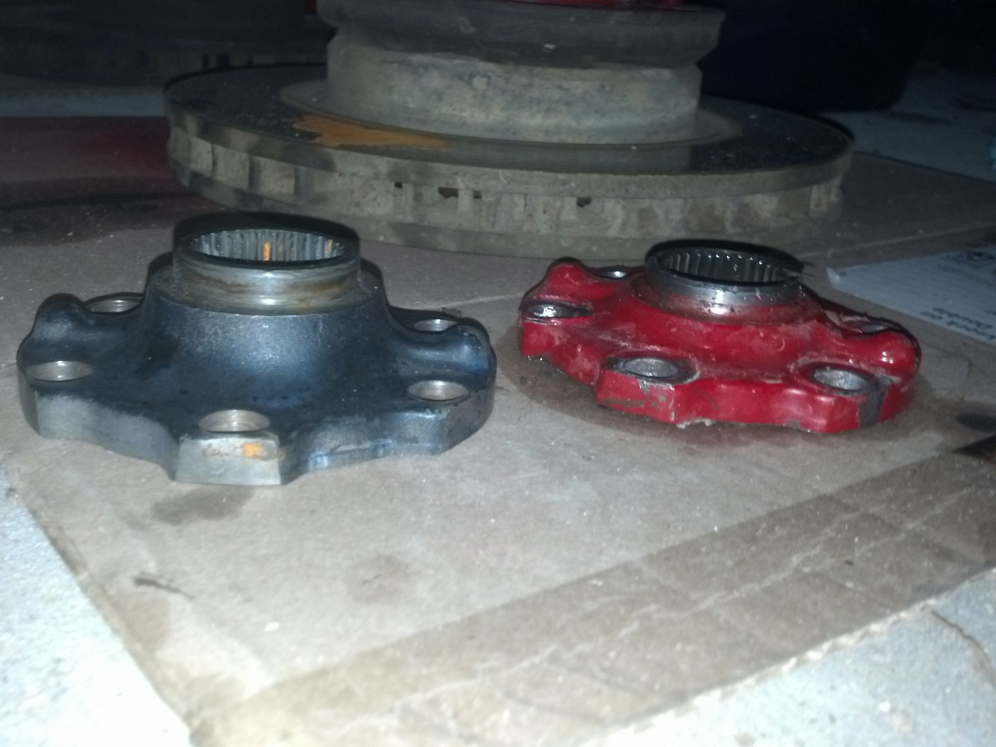 **Toyota OEM style front axle drive flanges fs** Pirate 4x4